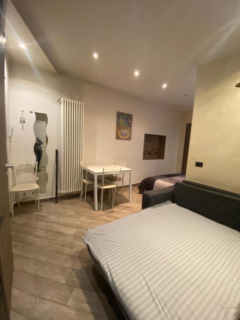 Mia Casa Apartment Monza Ngoại thất bức ảnh